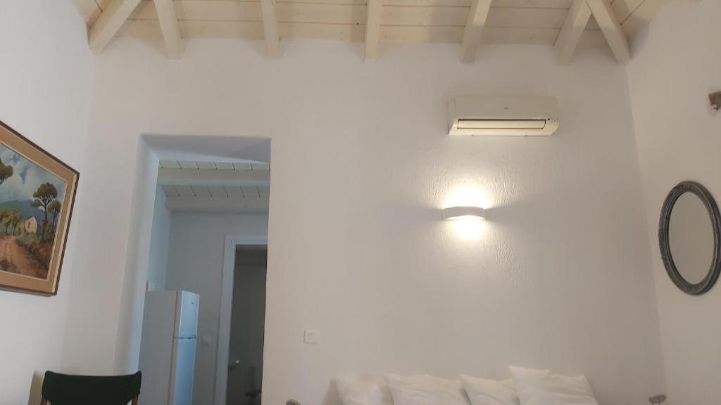 Kas Residence Renovated 2022 Spétses Екстериор снимка