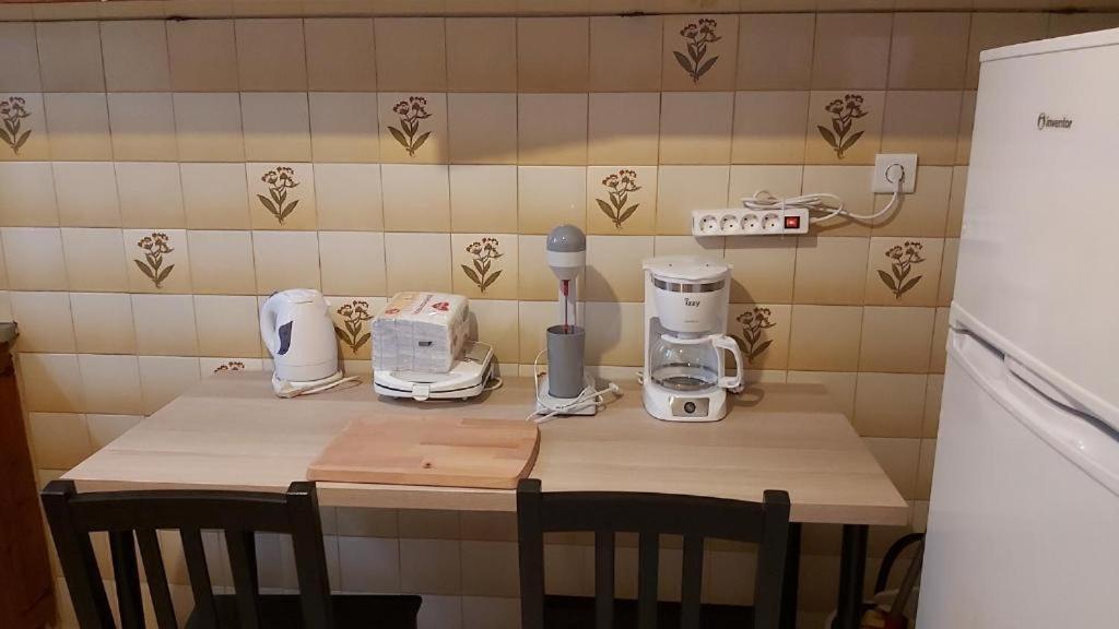 Kas Residence Renovated 2022 Spétses Екстериор снимка